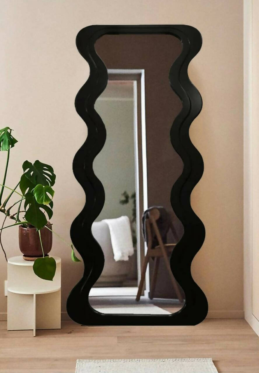 M106- Curvy Floor Mirror- Black