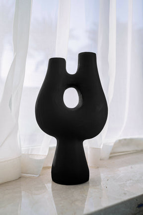 Black Tova Vase