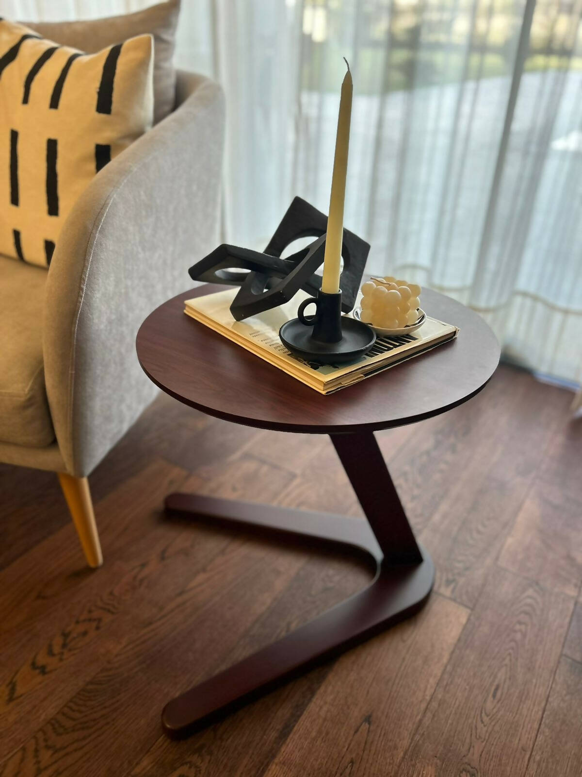 Y Table