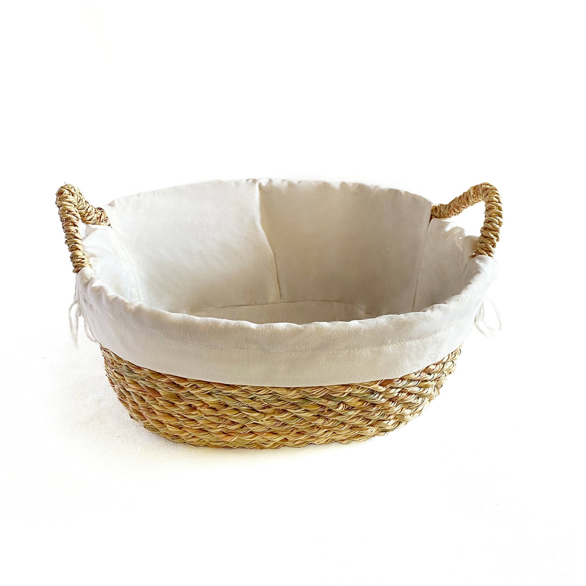 Halfa Oval basket dish with handle