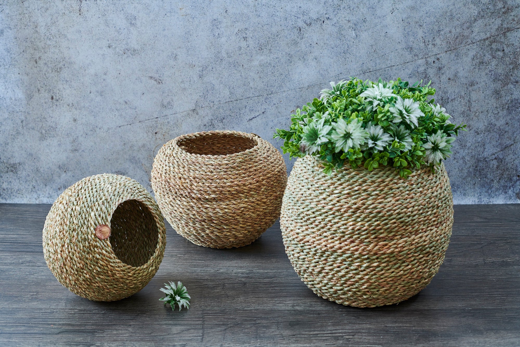 Halfa Round Basket