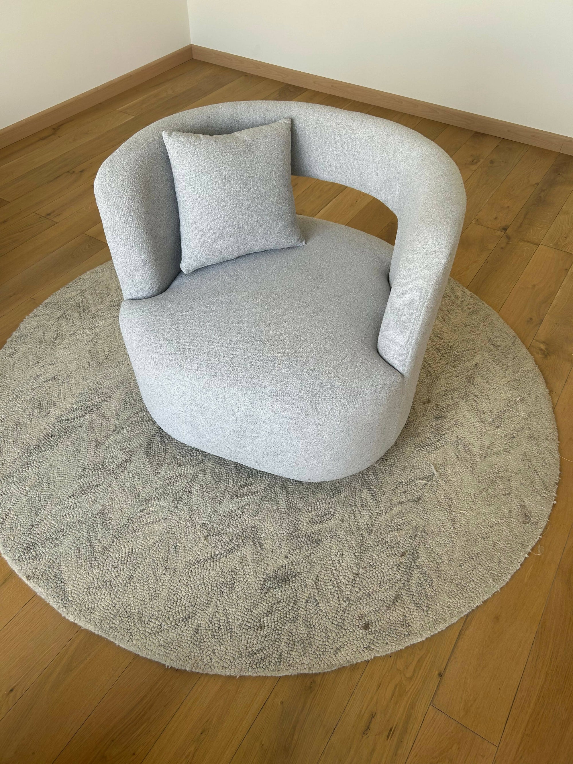The Cut-Out Chair