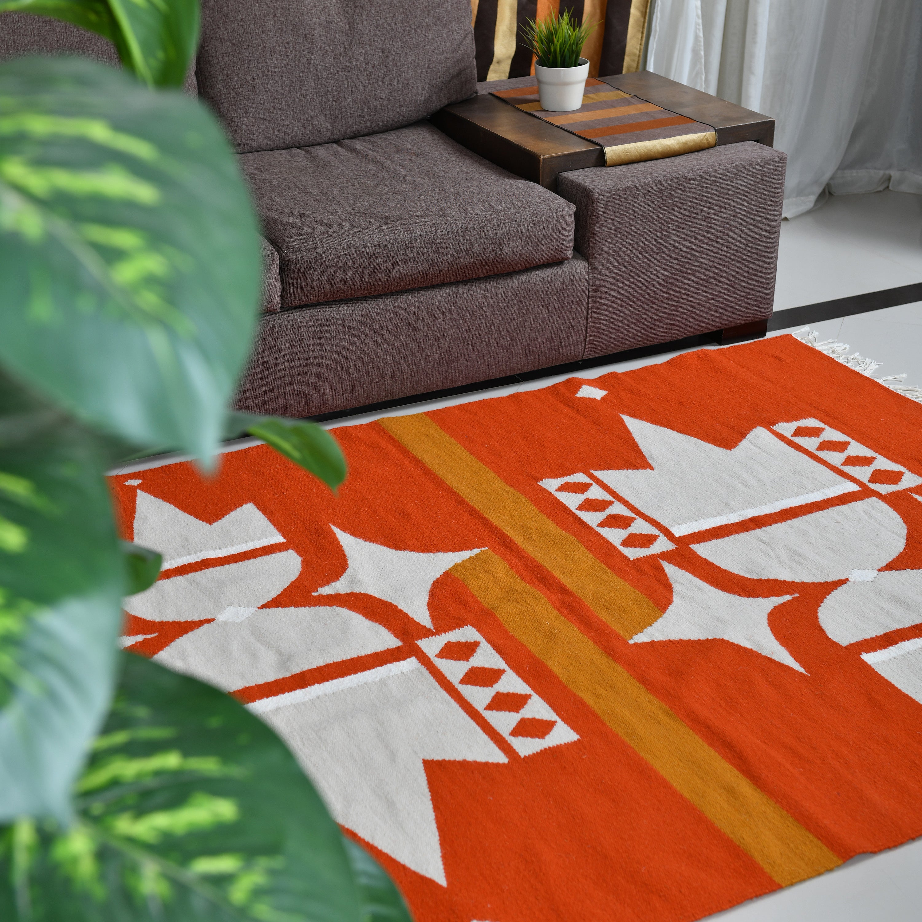 Lotus Flower Wool Kilim 1.5 m x 2 m