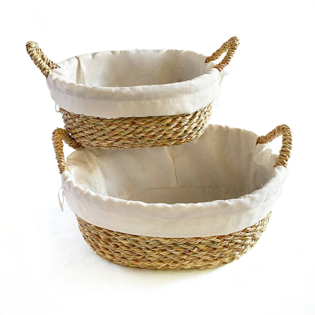 Halfa Oval basket dish with handle