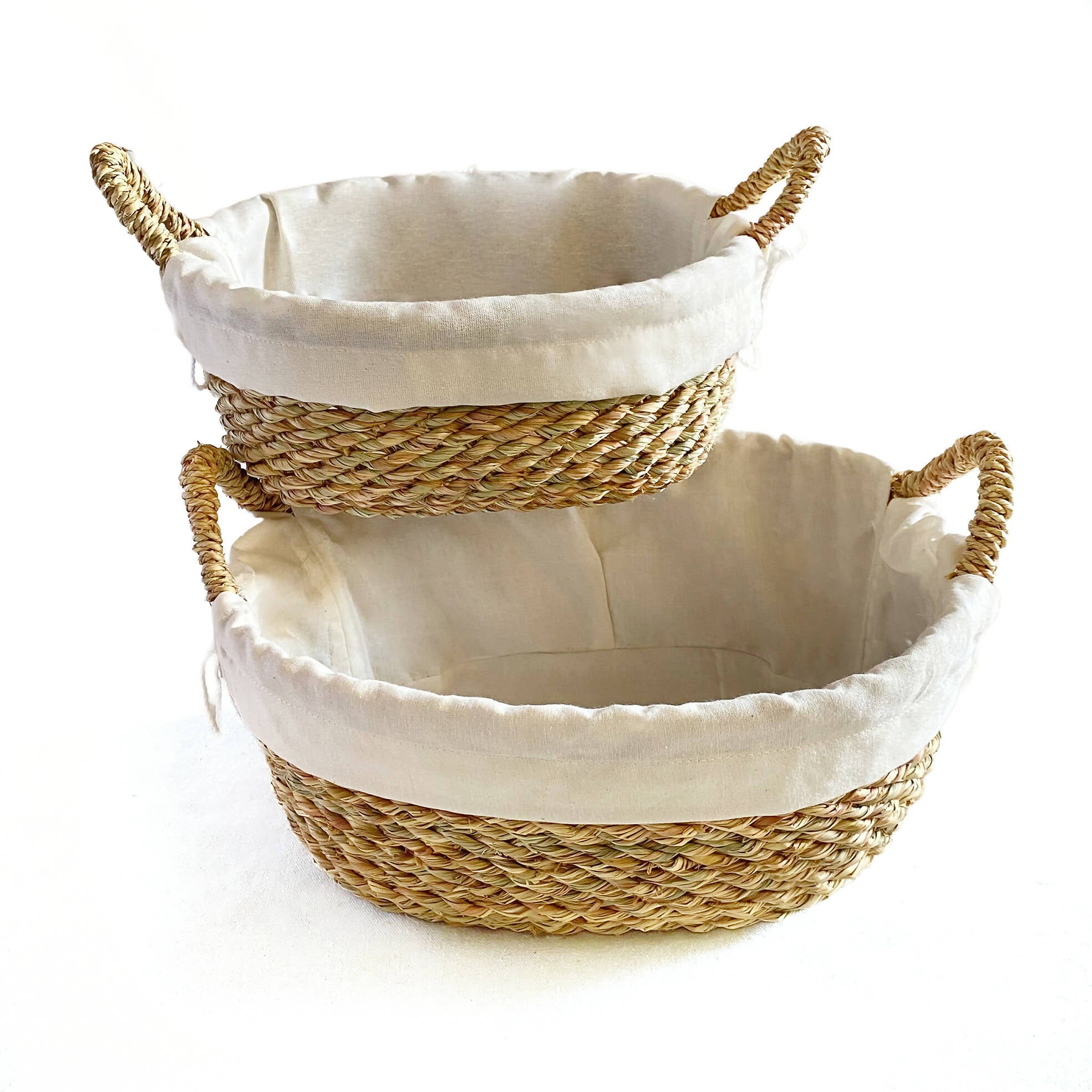 Halfa Oval basket dish with handle