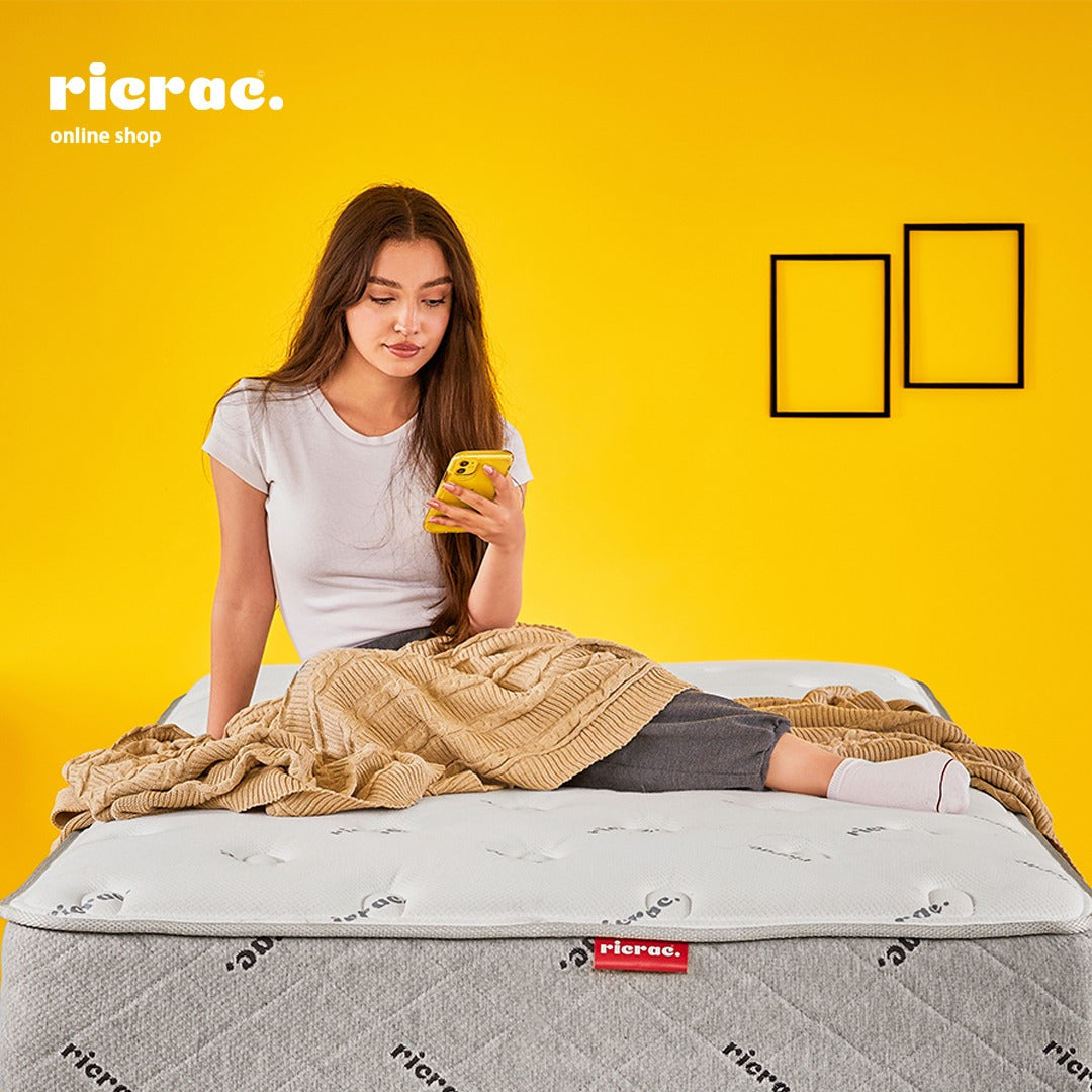 Memory Foam Mattress with Double Pocket Spring System
