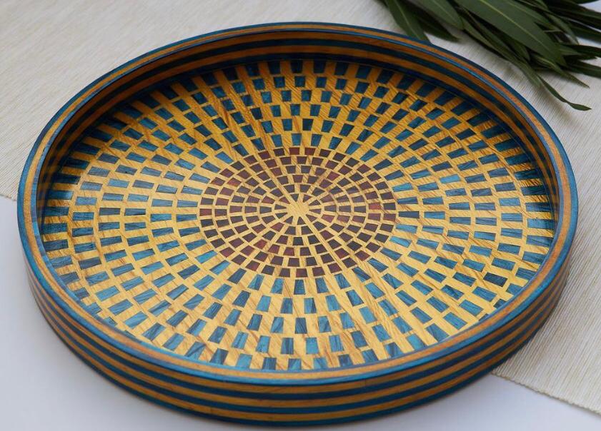 The Bold Round Tray