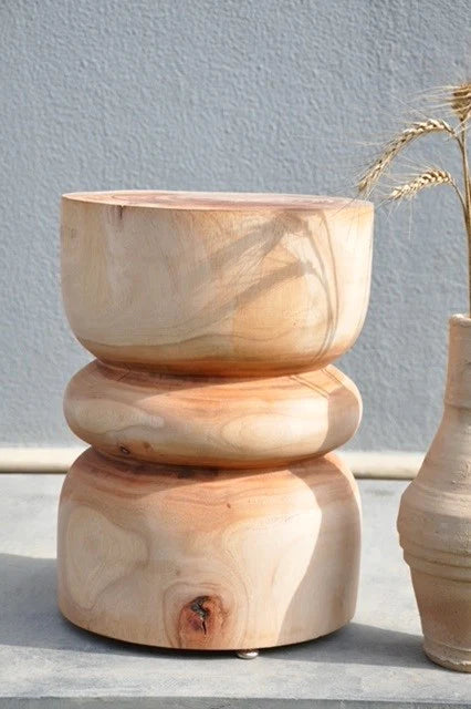Curvy Table