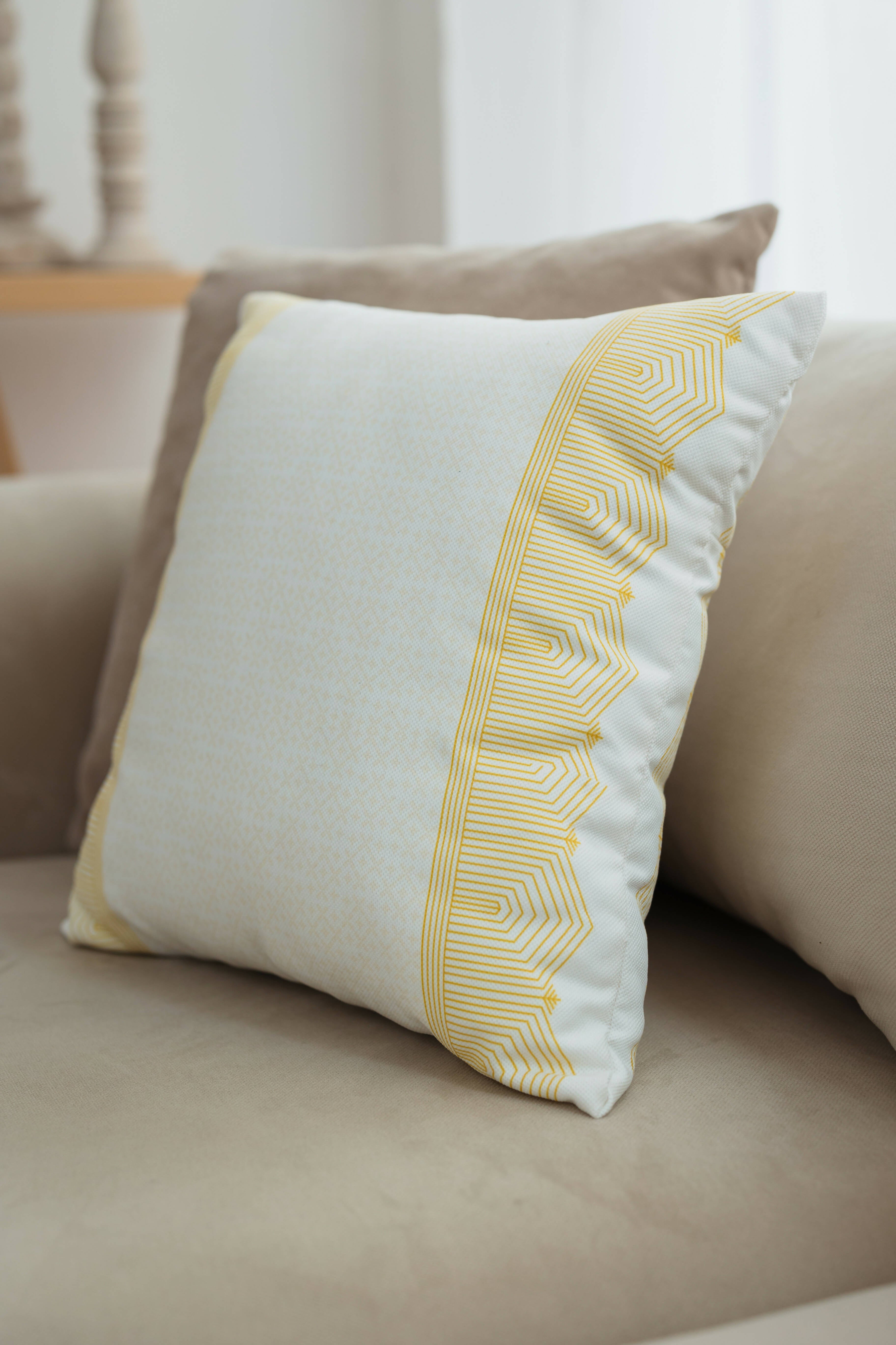 Noor cushion