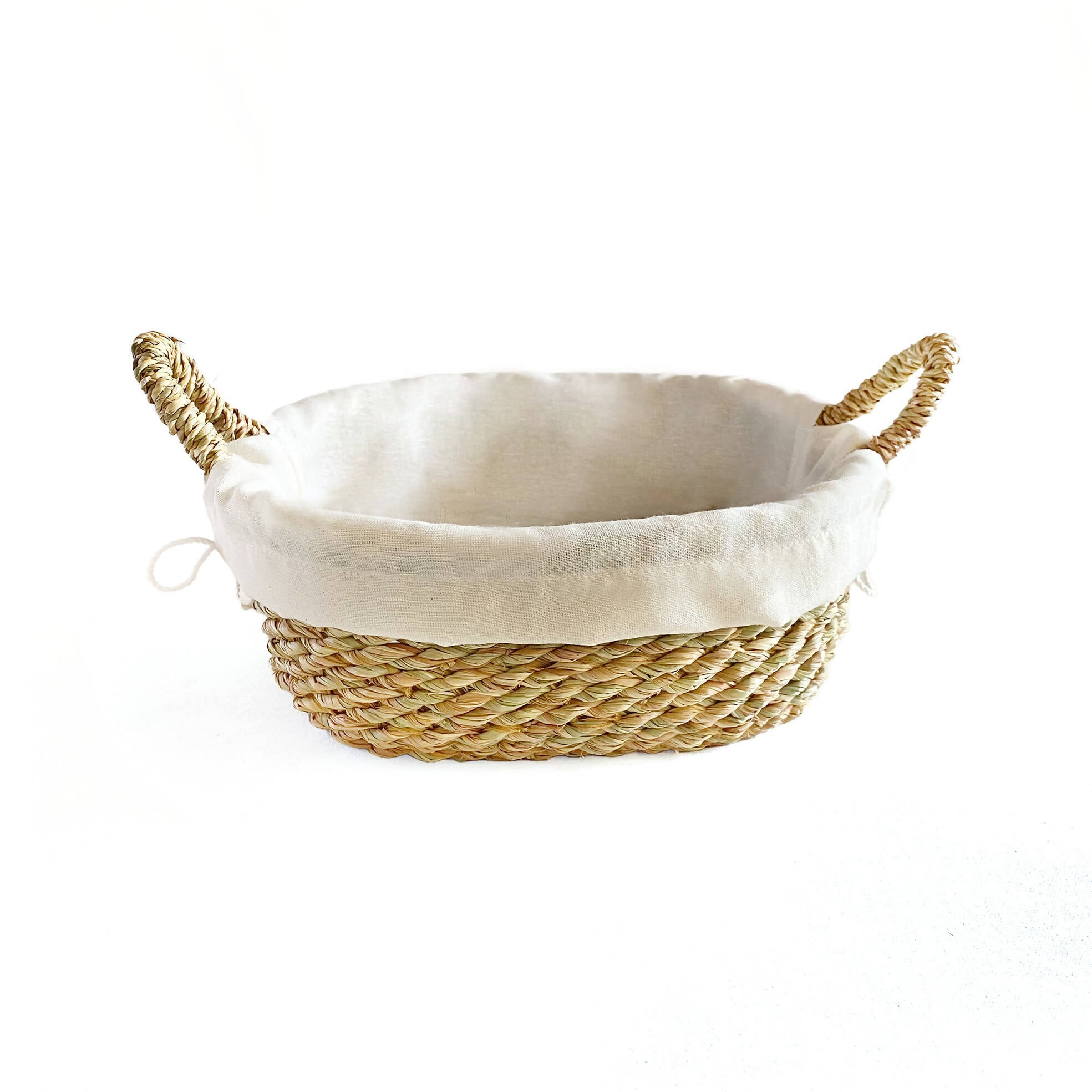 Halfa Oval basket dish with handle