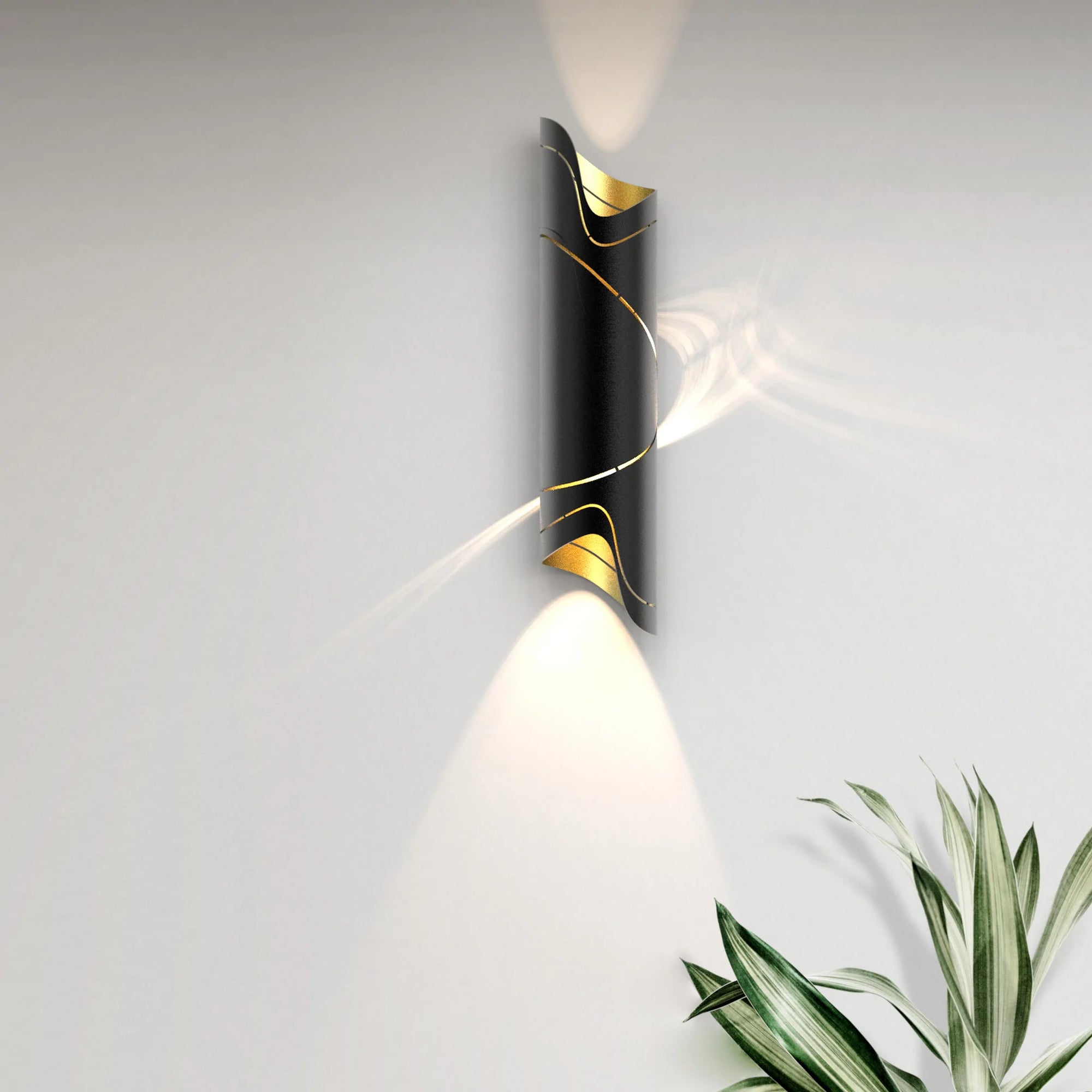 Waves Wall Lamp