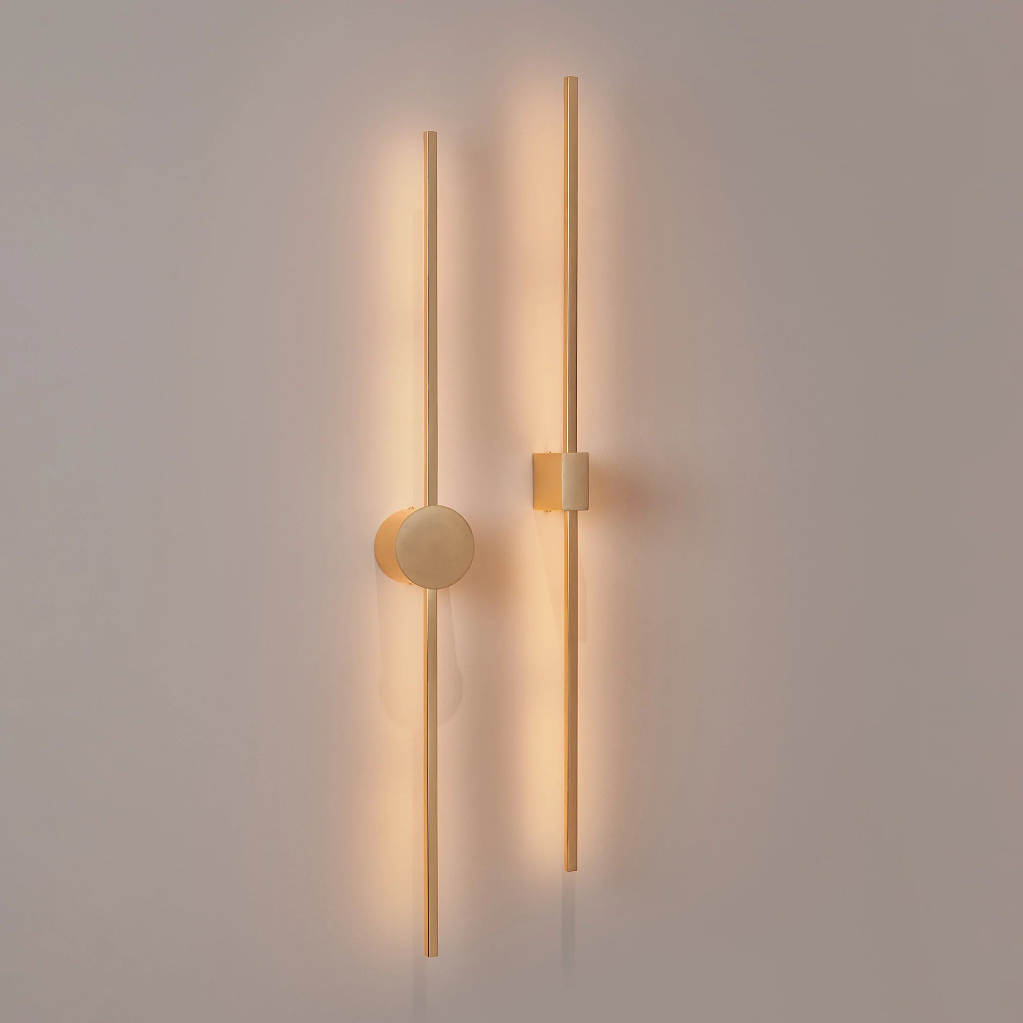 Double Lines Circle Wall Lamp